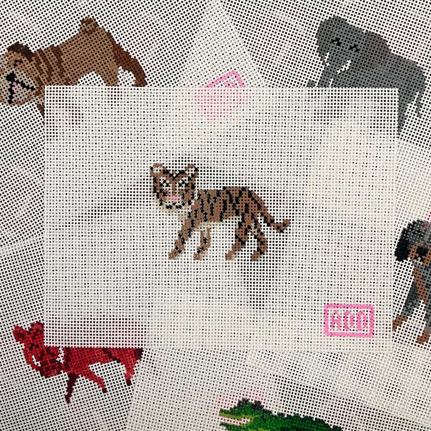 Mini Tiger